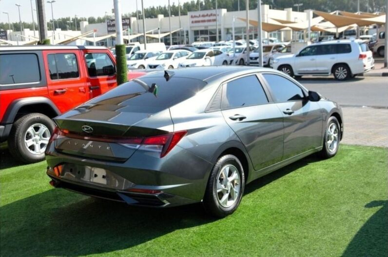 
								Hyundai Elantra Smart AVANTE//CLEAN TITLE //GOOD CONDITION//النترا 2021– تدخل السعودية full									