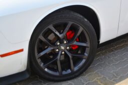 
										Dodge Challenger BEST DEAL//CHALLENGER //SRT KIT//VERY CLEAN /ORGINAL AIR BAGS / full									