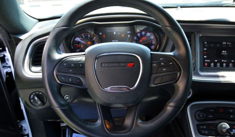 
								Dodge Challenger BEST DEAL//CHALLENGER //SRT KIT//VERY CLEAN /ORGINAL AIR BAGS / full									