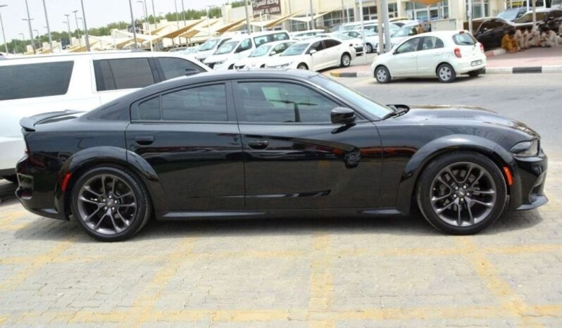 
								Dodge Charger SRT 392 SRT -SCAT BACK-6.4L–FULL OPTION-SUN ROOF -RADAR -AIR BAGS/ full									