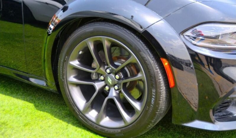 
								Dodge Charger SRT 392 SRT -SCAT BACK-6.4L–FULL OPTION-SUN ROOF -RADAR -AIR BAGS/ full									