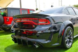 
										Dodge Charger SRT 392 SRT -SCAT BACK-6.4L–FULL OPTION-SUN ROOF -RADAR -AIR BAGS/ full									