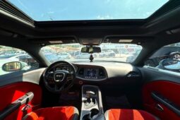 
										Dodge Challenger SXT Plus 3.6L full									