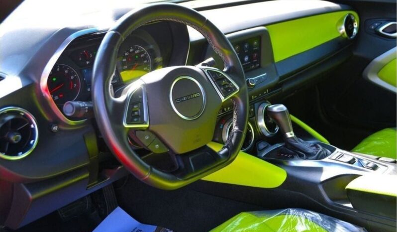 
								Chevrolet Camaro SS 6.2L Coupe-ATTRACTIVE COLOR/SS V8 6.2L // NICE COLOR//GOOD CONDITION //LOW MILEG full									