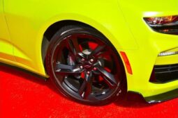 
										Chevrolet Camaro SS 6.2L Coupe-ATTRACTIVE COLOR/SS V8 6.2L // NICE COLOR//GOOD CONDITION //LOW MILEG full									