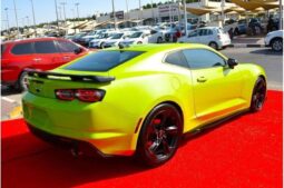 
										Chevrolet Camaro SS 6.2L Coupe-ATTRACTIVE COLOR/SS V8 6.2L // NICE COLOR//GOOD CONDITION //LOW MILEG full									