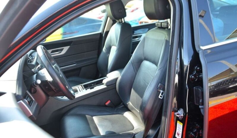 
								Jaguar XF HSE 2.0L (300 HP) full									