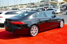 
										Jaguar XF HSE 2.0L (300 HP) full									