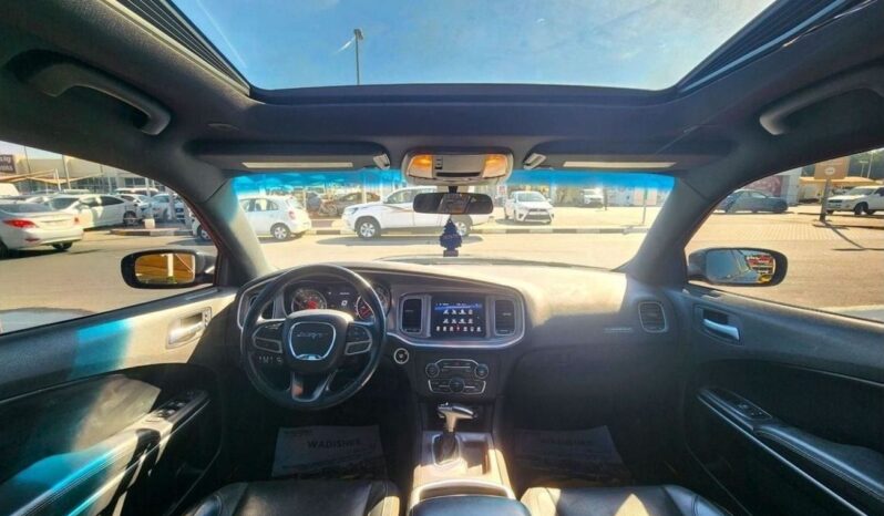 
								Dodge Charger SXT Mid 3.6L SRT KIT & WIDR BODE // SUN ROOF //AIR BAGS // VERY GOOD CONDITION full									