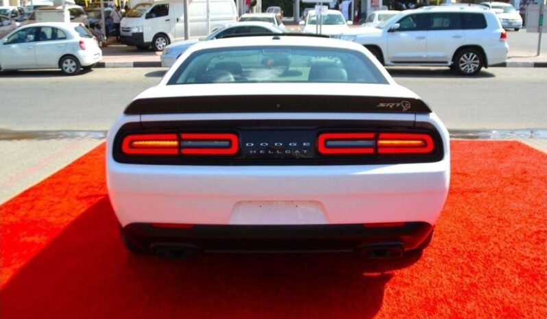 
								Dodge Challenger SRT Hellcat 6.2L (717 HP)– GCC // FULL OPOTIOIN //ALCANTARA — SUN ROOF / BANK FINANCE/GOOD CONDITI full									