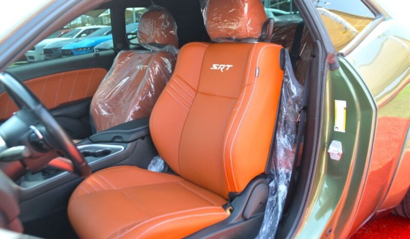 
								Dodge Challenger Scat Pack 6.4L (470 HP) SRT /2022 /6.4L / CUSTOM COLOR/HELLCAT WIDE BODY /SUN ROOF -FULL OPTION full									