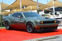 
										Dodge Challenger Scat Pack 6.4L (470 HP) SRT /2022 /6.4L / CUSTOM COLOR/HELLCAT WIDE BODY /SUN ROOF -FULL OPTION full									