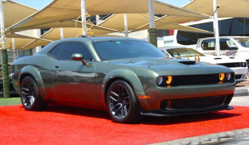 
								Dodge Challenger Scat Pack 6.4L (470 HP) SRT /2022 /6.4L / CUSTOM COLOR/HELLCAT WIDE BODY /SUN ROOF -FULL OPTION full									
