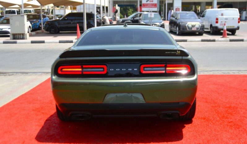
								Dodge Challenger Scat Pack 6.4L (470 HP) SRT /2022 /6.4L / CUSTOM COLOR/HELLCAT WIDE BODY /SUN ROOF -FULL OPTION full									