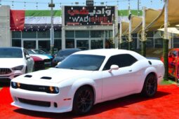 Dodge Challenger R/T Scat Pack 6.4L SRT /6.4L SCAT BACK//SUN ROOF /WIDE BODY/ FULL OPTION /CARBON FIBER STEERING