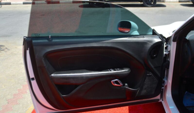 
								Dodge Challenger R/T Scat Pack 6.4L SRT /6.4L SCAT BACK//SUN ROOF /WIDE BODY/ FULL OPTION /CARBON FIBER STEERING full									