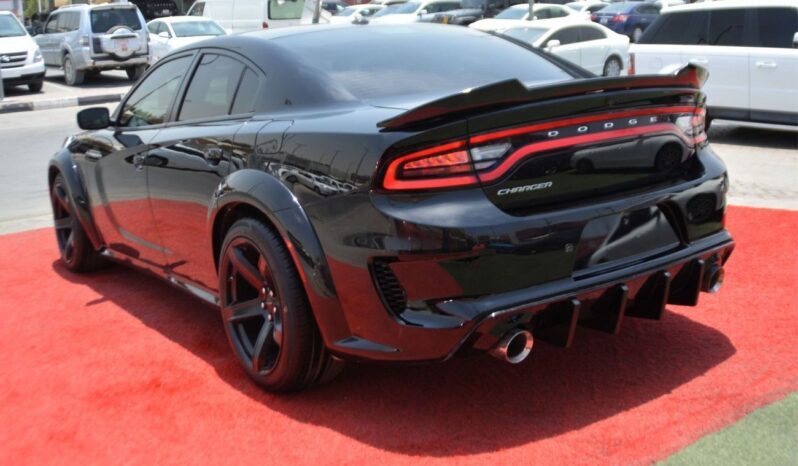 
								Dodge Charger SXT 3.6L CHARGER –V6–SRT KIT WITH WIDE BODY IN THE BEST PRICE full									