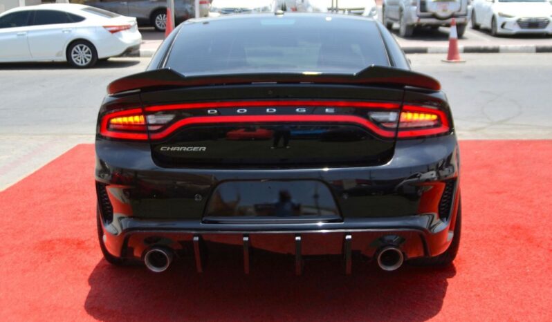 
								Dodge Charger SXT 3.6L CHARGER –V6–SRT KIT WITH WIDE BODY IN THE BEST PRICE full									