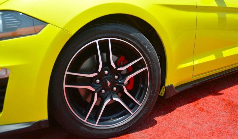 
								Ford Mustang MUSTANG -CONVERTIBLE- ATTRACTIVE SHAPE AND COLOR //IN VERY GOOD CONDITION full									