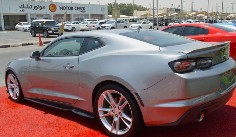 
								Chevrolet Camaro full									