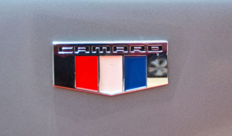 
								Chevrolet Camaro full									