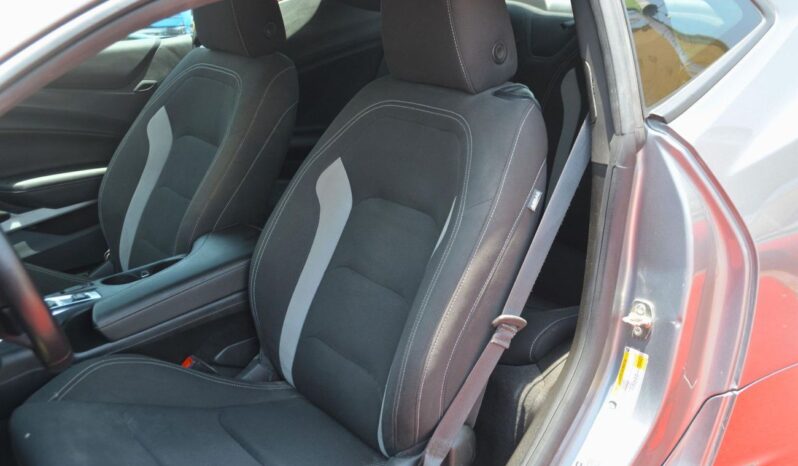 
								Chevrolet Camaro full									