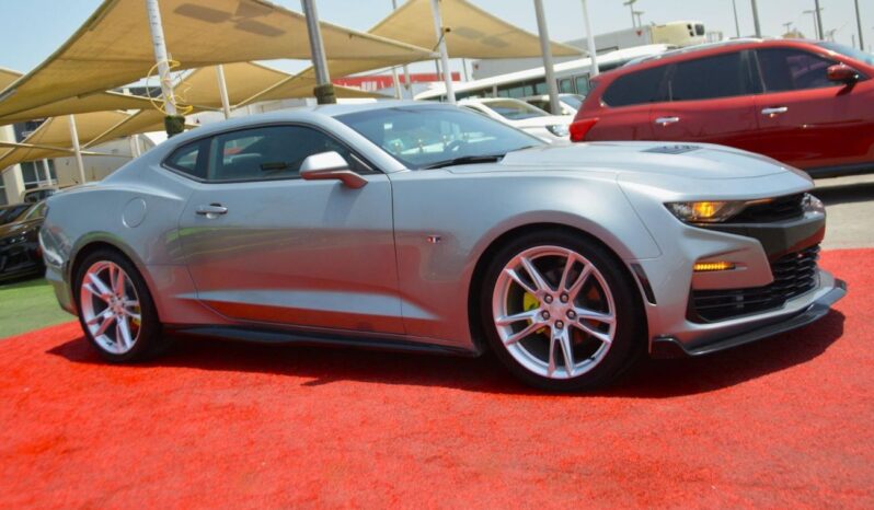 
								Chevrolet Camaro full									