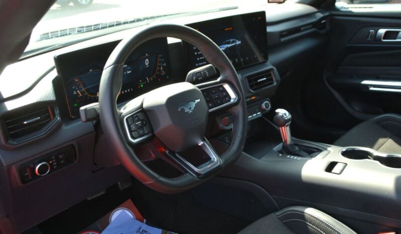 
								Ford Mustang EcoBoost 2.3L Coupe A/T full									