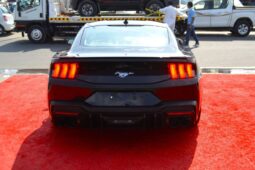 
										Ford Mustang EcoBoost 2.3L Coupe A/T full									
