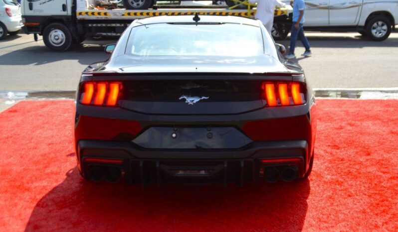 
								Ford Mustang EcoBoost 2.3L Coupe A/T full									