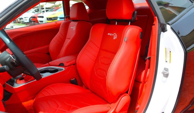 
								Dodge Challenger GT 3.6L DOUBLE COLOR BLACK & WHITE full									