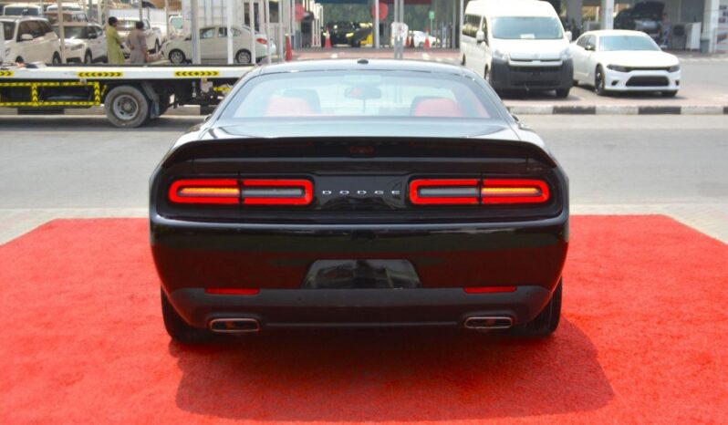 
								Dodge Challenger GT 3.6L DOUBLE COLOR BLACK & WHITE full									