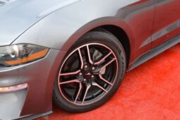 
										Ford Mustang CONVERTIBLE IN REASONABLE PRICE full									