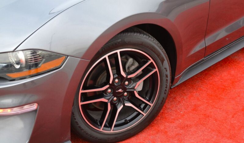 
								Ford Mustang CONVERTIBLE IN REASONABLE PRICE full									