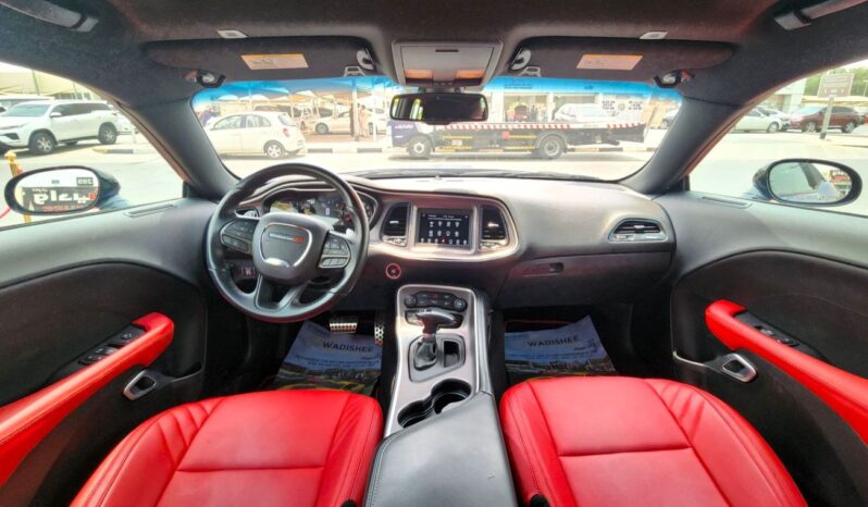 
								Dodge Challenger R/T 5.7L (370 HP) Powerfull Blue Beast Ready To Ride full									