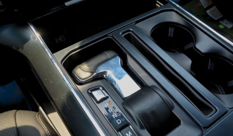 
								Ford F 150 Lariat 3.5L full									