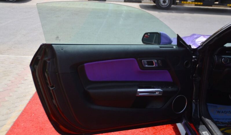 
								Ford Mustang GT Premium 5.0L V8 full									