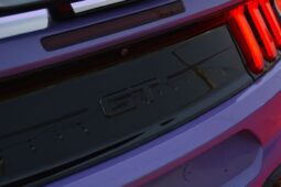 
										Ford Mustang GT Premium 5.0L V8 full									