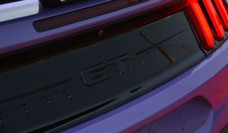 
								Ford Mustang GT Premium 5.0L V8 full									