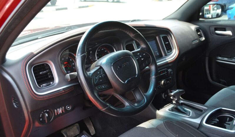 
								Dodge Charger SXT Mid 3.6L full									