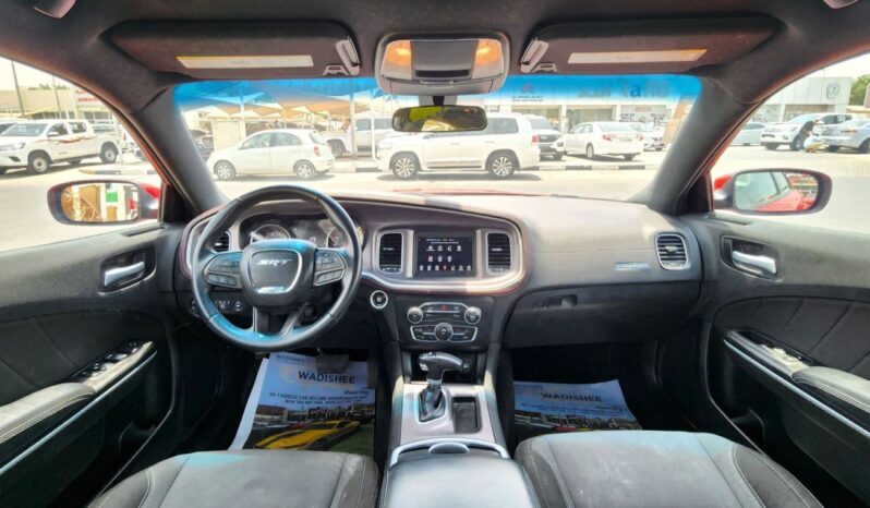 
								Dodge Charger SXT Plus 3.6L full									