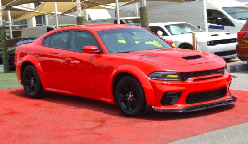
								Dodge Charger SXT Plus 3.6L full									