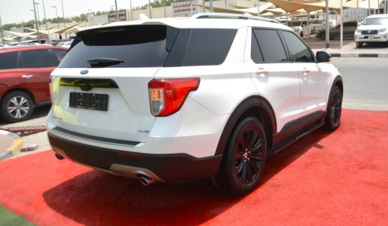 
								Ford Explorer Active 200A 2.3L 4WD full									