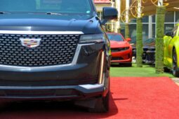 
										Cadillac Escalade Luxury 6.2L PREMIUM LUXURIOUS SUV full									