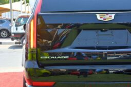 
										Cadillac Escalade Luxury 6.2L PREMIUM LUXURIOUS SUV full									