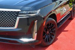 
										Cadillac Escalade Luxury 6.2L PREMIUM LUXURIOUS SUV full									