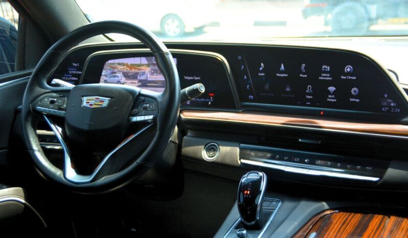 
								Cadillac Escalade Luxury 6.2L PREMIUM LUXURIOUS SUV full									