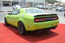 
										Dodge Challenger R/T Scat Pack 6.4L PARROT GREEN BEAST WITH SUNROOF full									