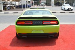 
										Dodge Challenger R/T Scat Pack 6.4L PARROT GREEN BEAST WITH SUNROOF full									