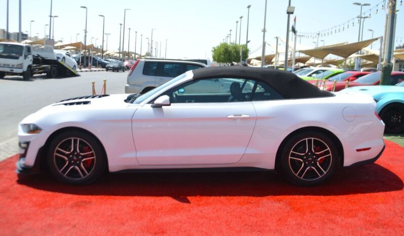 
								Ford Mustang EcoBoost Premium 2.3L Convertible A/T PREMIUM CONVERTIBLE WITH FULL KIT SHELBY full									